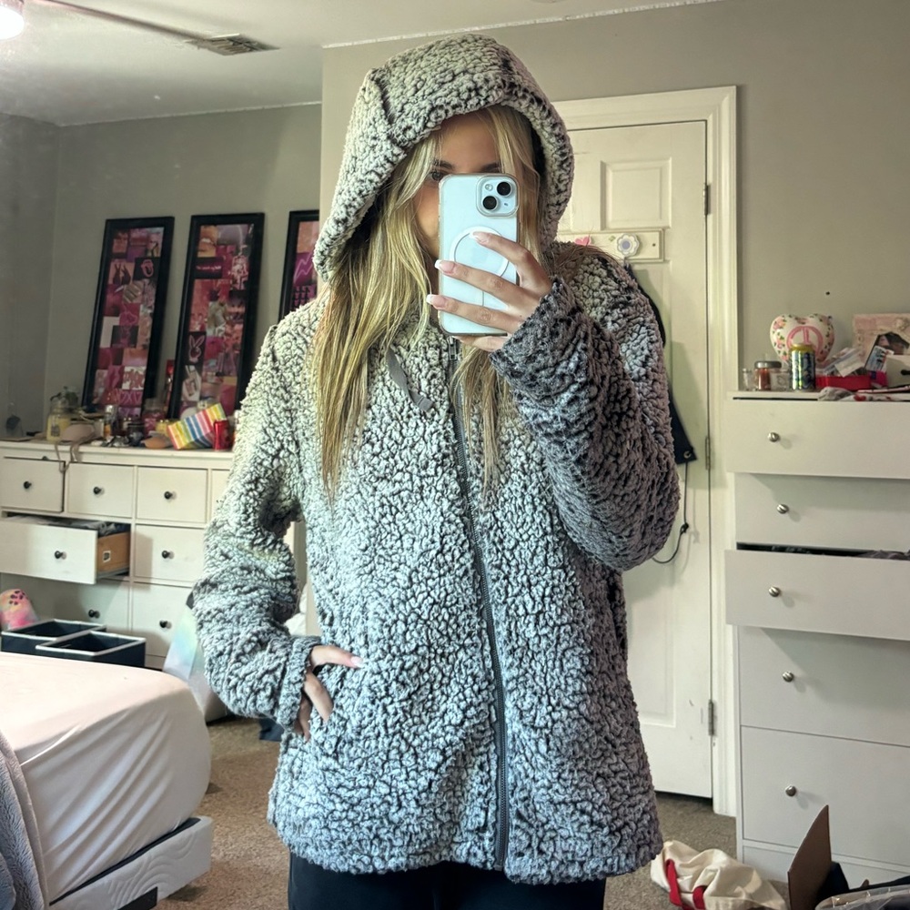 FLUFFY zip up sweatshirt